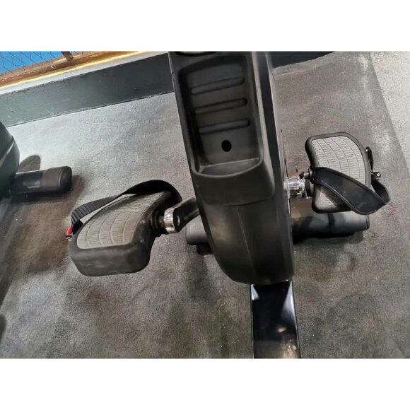 Велотренажер горизонтальный Insight Fitness EB8800 Велотренажер горизонтальный Insight Fitness EB8800